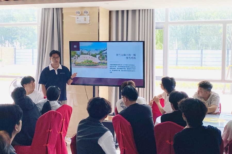 刘彬体育荣誉会员讲座照片1_副本.jpg